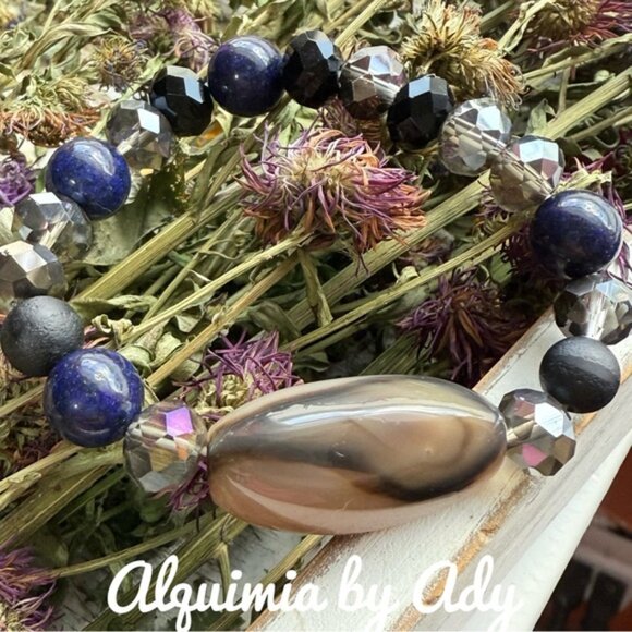 Luxury lapis and Montana agate chunky bracelet - Picture 1 of 1